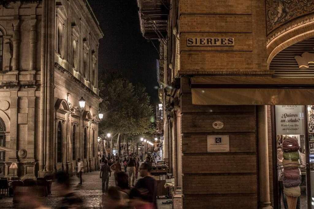 Casa Con Piscina Junto Catedral De Sevilla Buitenkant foto